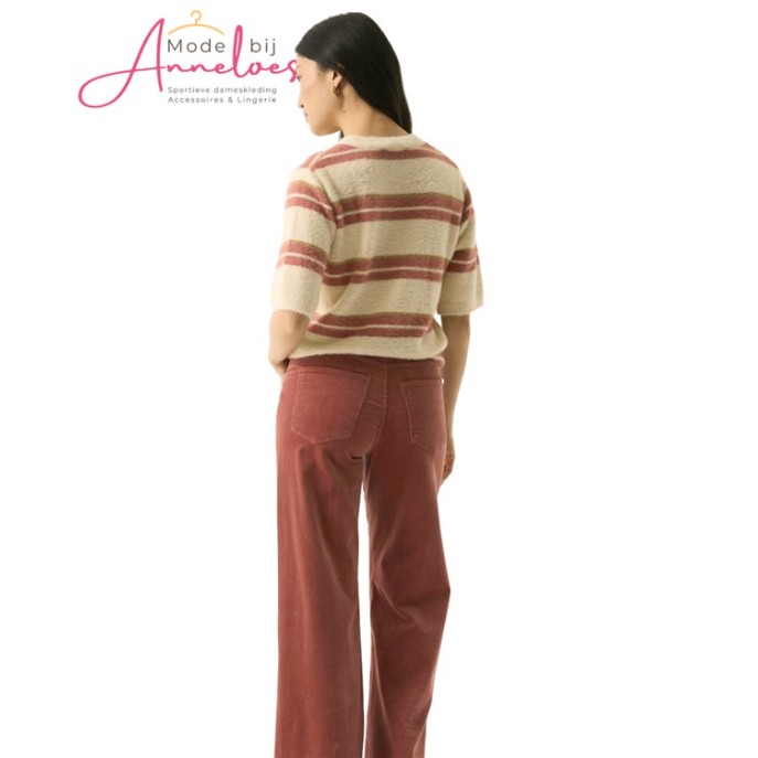 Garcia pullover harig T260245 Ecru Coral